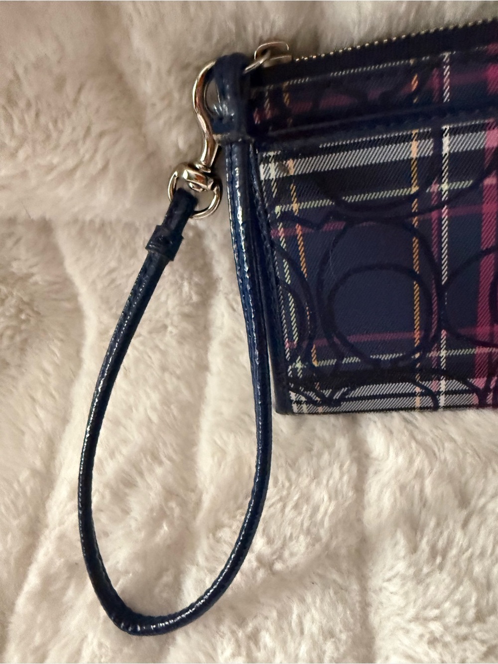 Coach Plaid Signature Wristlet in Navy and Pink - Picture 3 of 5